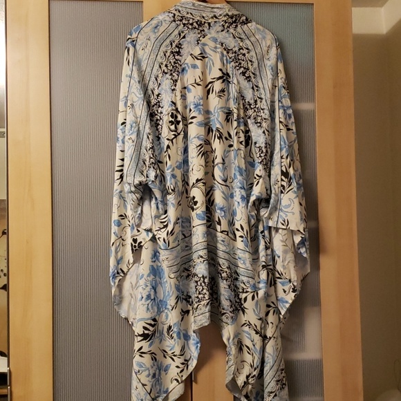 Floral Cardigan/Coverup - Picture 7 of 7